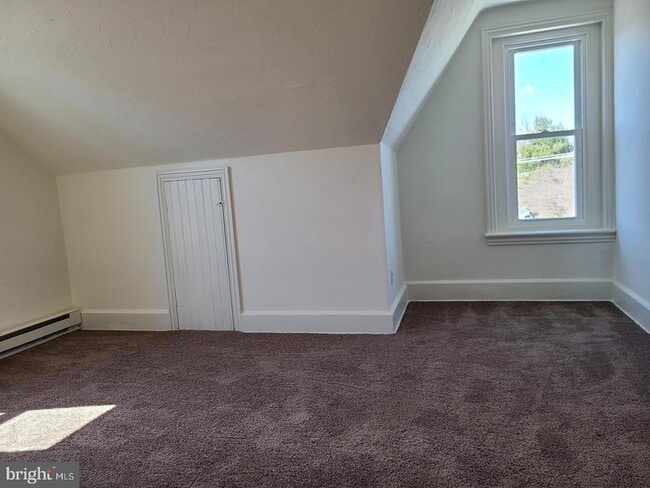 Building Photo - 524 Washington St