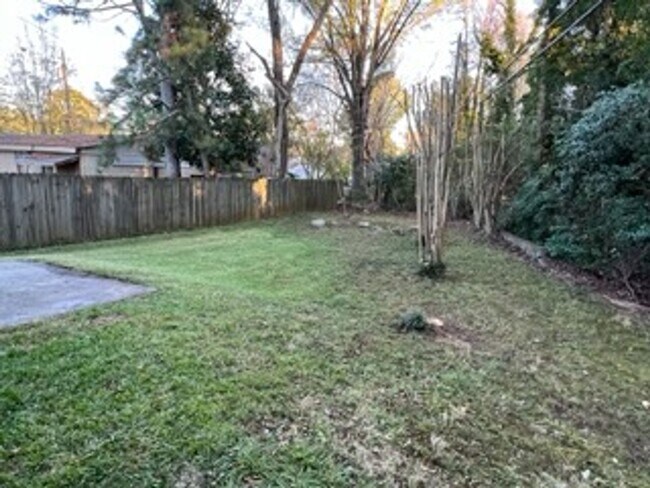 Building Photo - Coming Soon! Single Family Home Available for Rent!