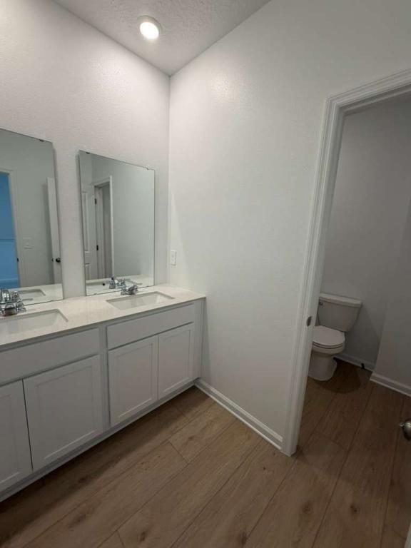 Building Photo - 5143 Loyalty Dr