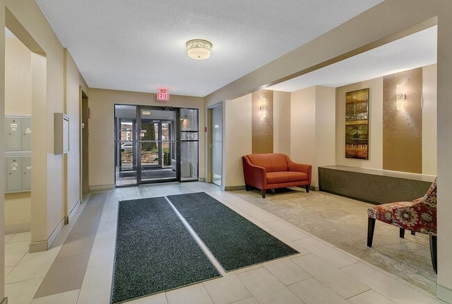 Building Photo - 1690 MN-36