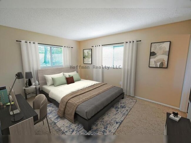 Building Photo - Spacious 2-Bedroom Condo with Screened Lanai in Gallery at Bayport