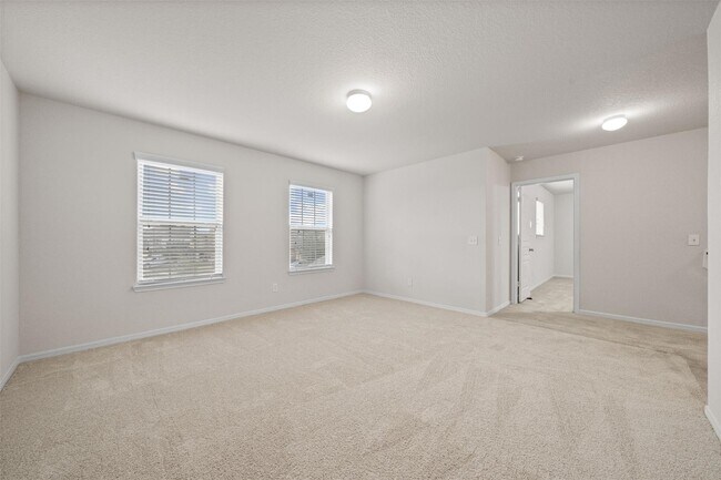Building Photo - 19603 Blue Pine Cir