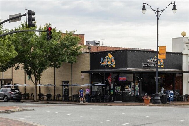 Building Photo - 1603 Glenivy