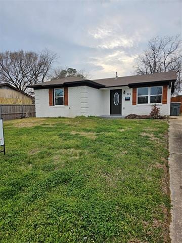 Primary Photo - 305 Deepwood St