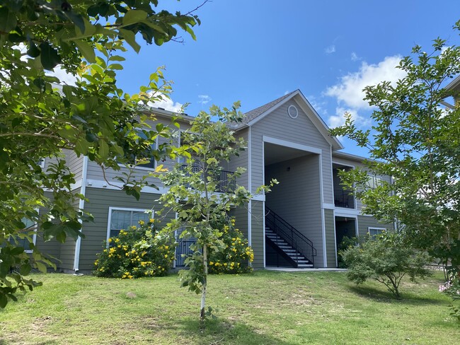 Building Photo - Kenedy Heights