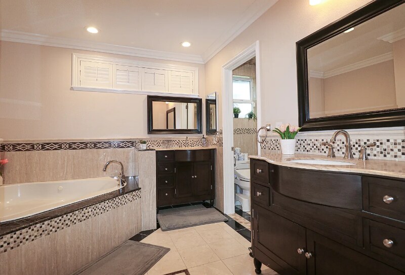 Building Photo - 11122 Blue Allium Ave