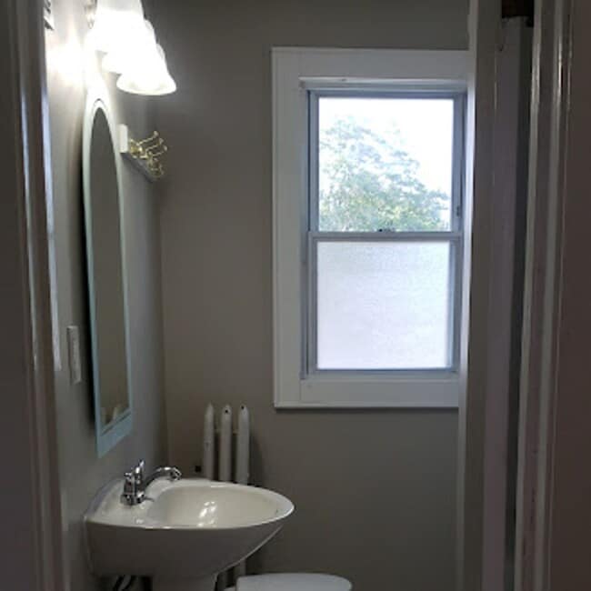 Building Photo - COMING SOON! Fully Renovated 3BR Multi-Level Home with New Appliances