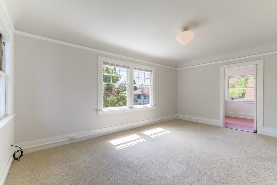 Living Room - 346 63rd St