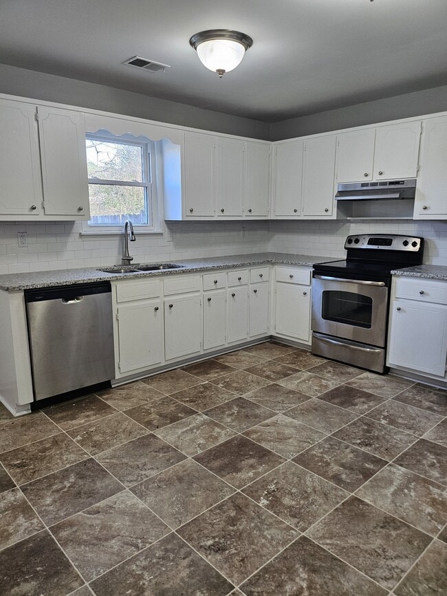 Building Photo - 2347 Grayson Valley Cir