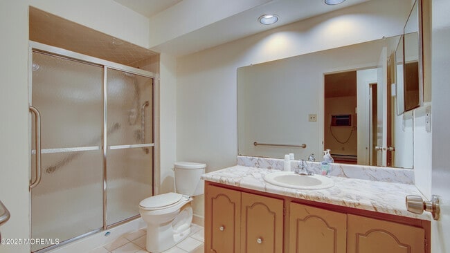 Building Photo - 138 Amberly Dr