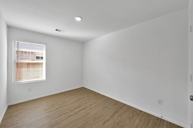 Building Photo - 27010 Rimini Pt Dr