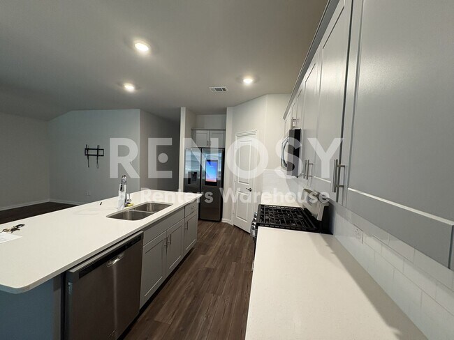 Building Photo - 11028 Elata Dr