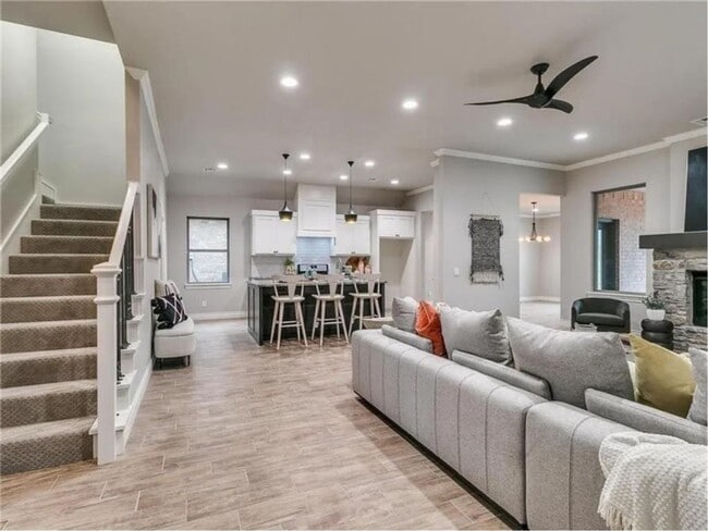 Building Photo - Gorgeous Newer Build! 4 Bed 3 Bath in Deer...
