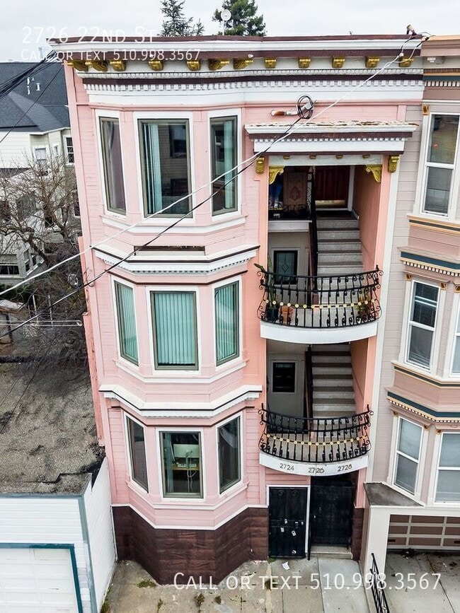 Building Photo - 2726 22nd St