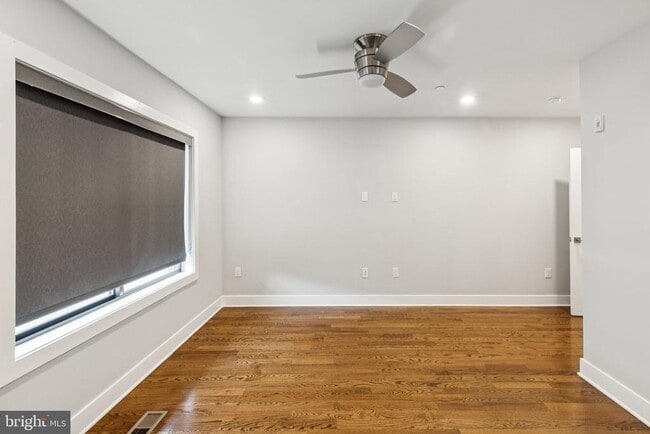 Building Photo - 814 N Uber St