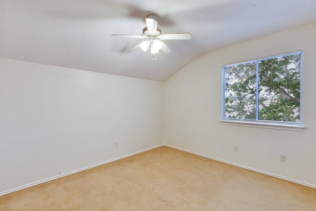 Building Photo - Move In Special- $250 off 1st Full Months ...