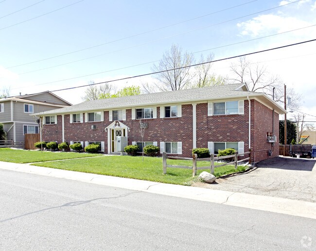 Building Photo - 5381 Delaware