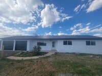 Building Photo - 25 Dinkle Rd