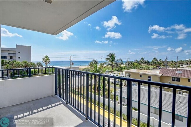 Building Photo - 525 N Ocean Blvd