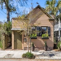 Building Photo - 1 Kracke St