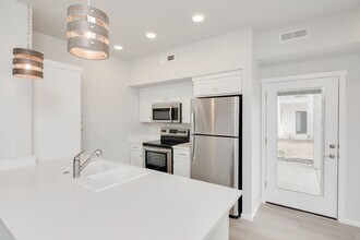 Building Photo - Now Leasing! Location, Community, Quality Living!