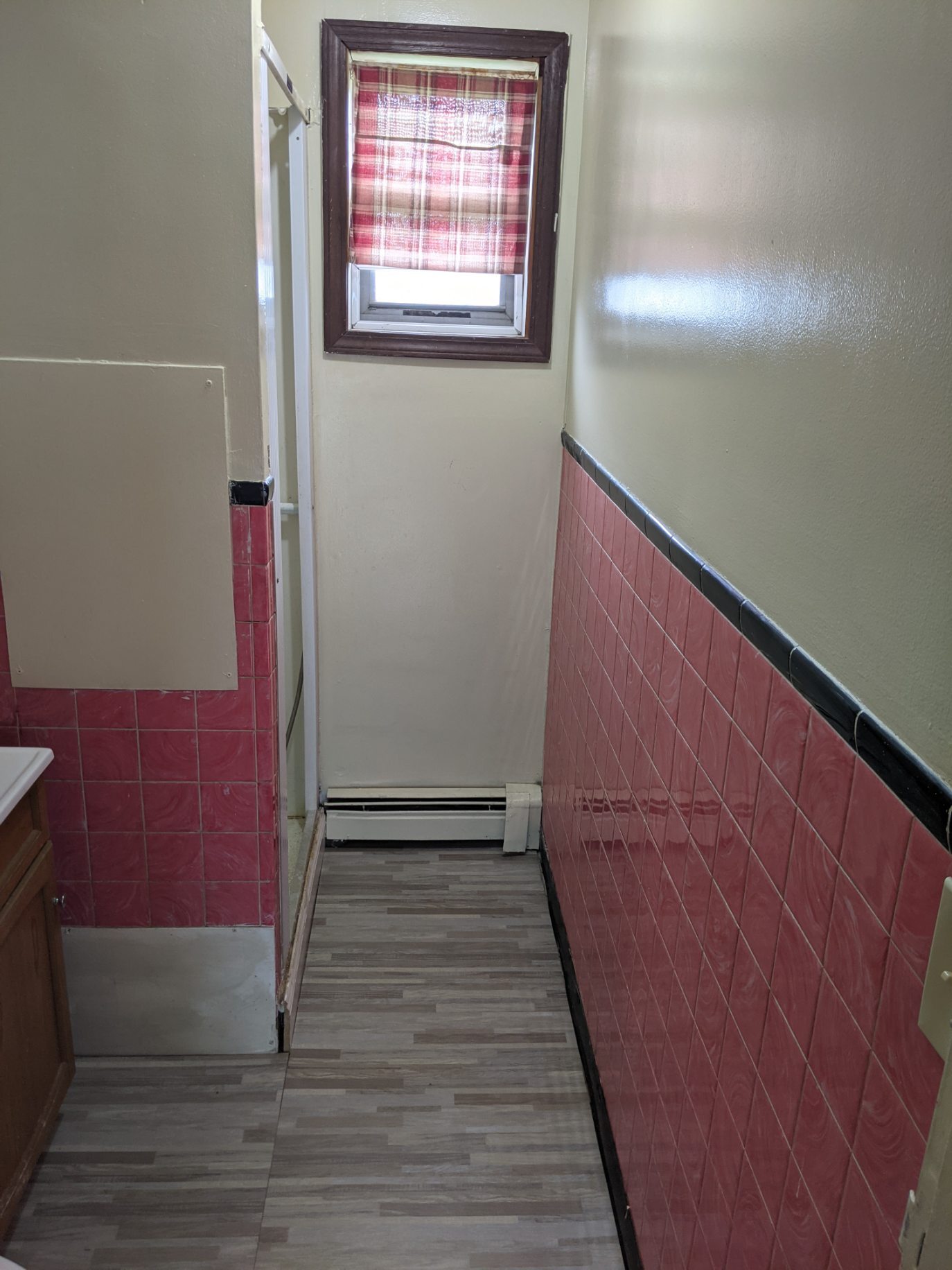 Building Photo - 10891 Perry Hwy