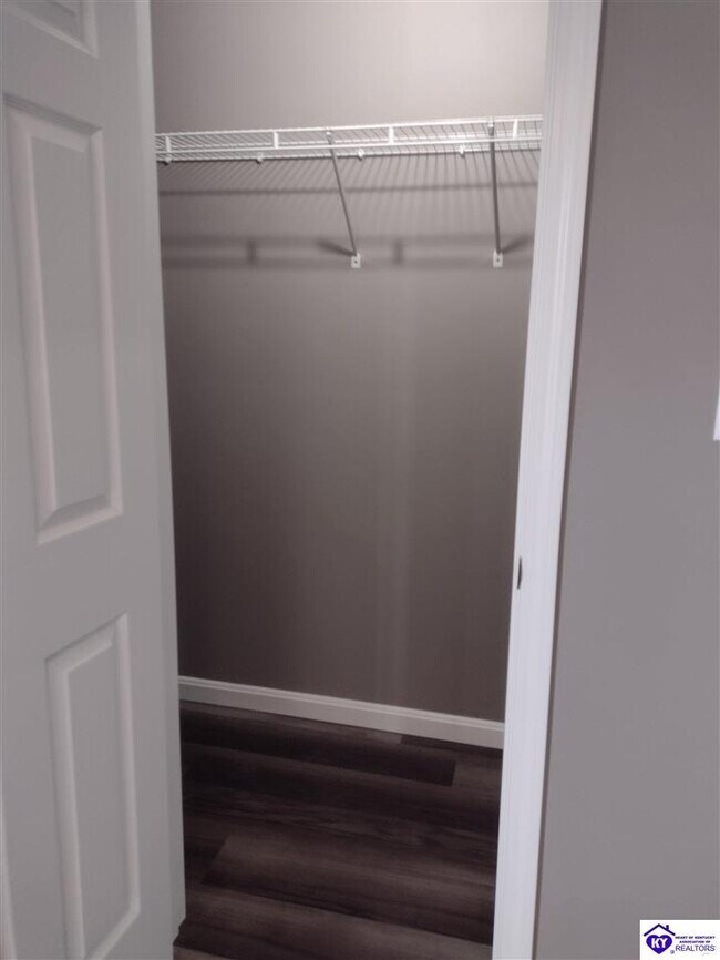 Building Photo - 265 Palmetto Loop