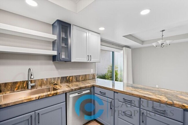 Building Photo - 4024 Crystal Dawn Ln