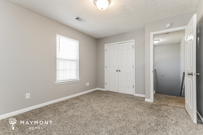 Building Photo - 120 Apache Dr