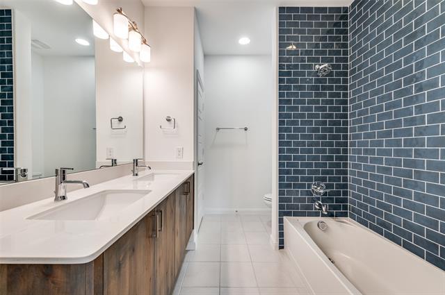 Building Photo - 8590 Kentland Dr