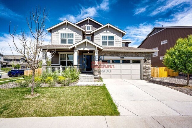 Building Photo - 960 S De Gaulle Ct