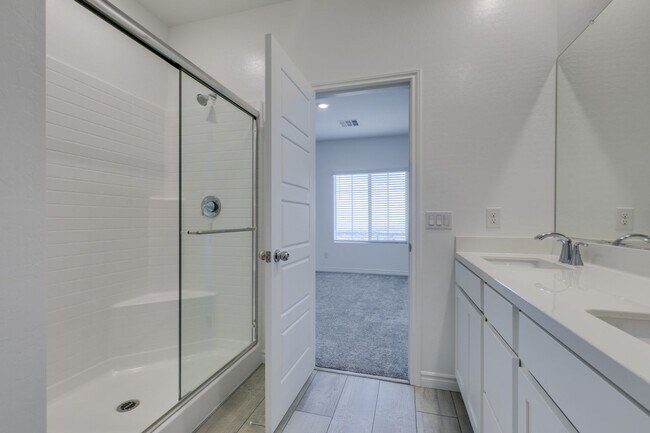 Building Photo - GORGEOUS SUMMERLIN WEST COMMUNITY**TONS OF UPGRADES*CITY AND STRIP VIEWS*COMMUNITY POOL AND SPA*