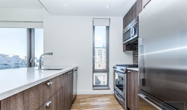 Building Photo - 53 Broadway