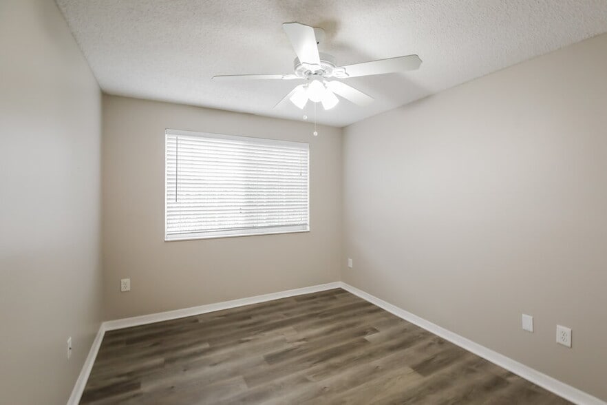 Building Photo - 9079 SW 157th Ct