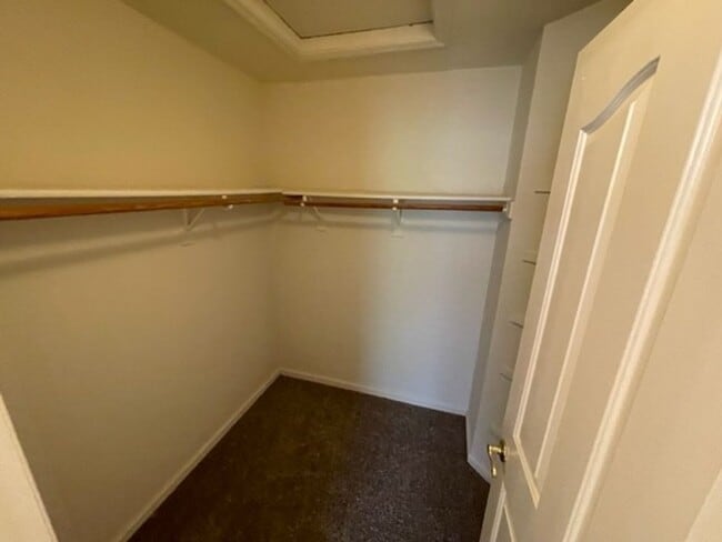 Building Photo - Rocklin four bedroom. single level home wi...