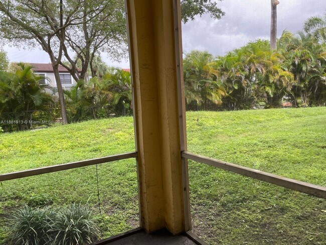 Building Photo - 15315 SW 106th Terrace