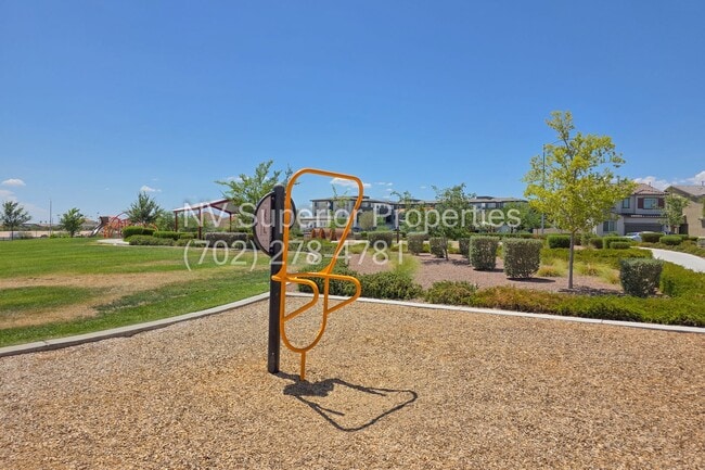 Building Photo - NW!! Pool!!! 5 Bedrooms!!! Bedroom & Bath Downstairs!!! Gated!!!! Covered Patio!!!