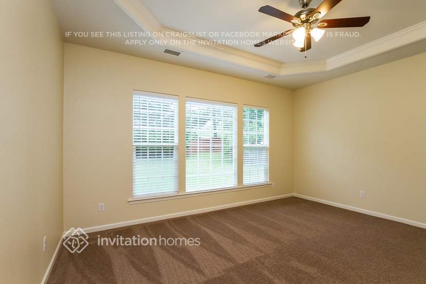Building Photo - 8608 Heron Glen Dr