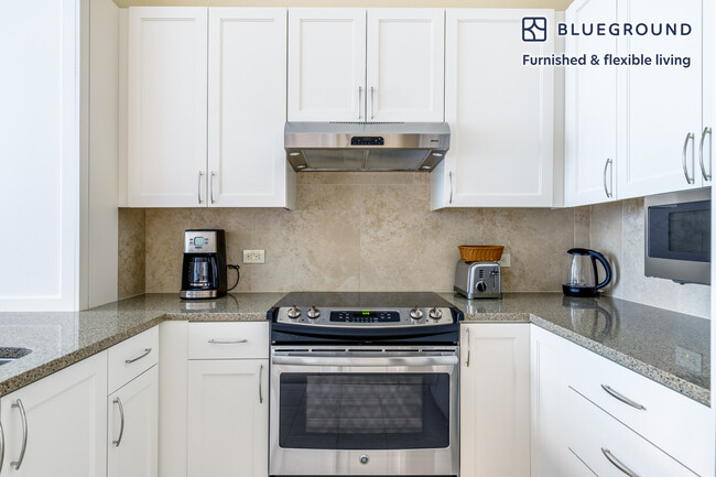 Building Photo - 425 8th St NW