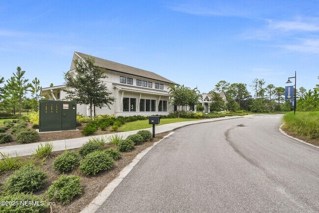 Building Photo - 51 Foxcross Ave