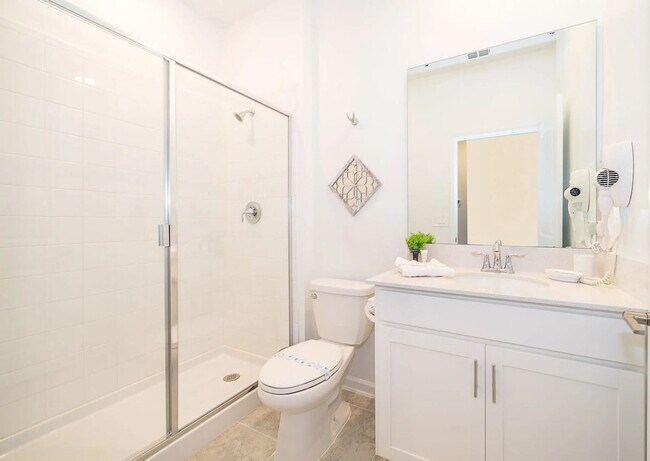 Building Photo - 8861 Cabot Cliffs Dr