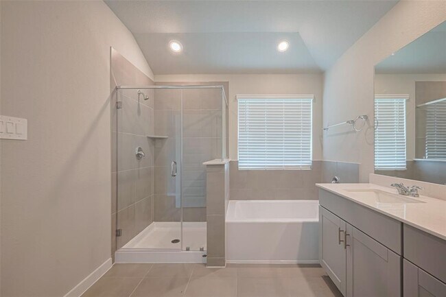 Building Photo - 6306 Brahman Ct