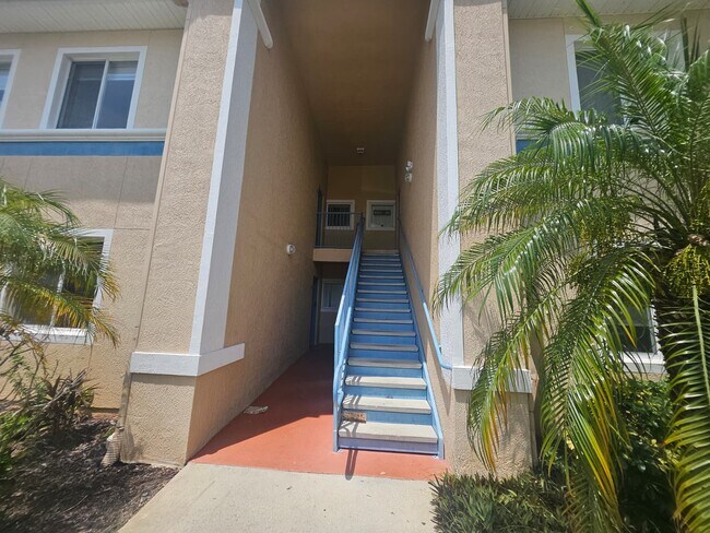 Building Photo - 13216 Villa Vista Dr