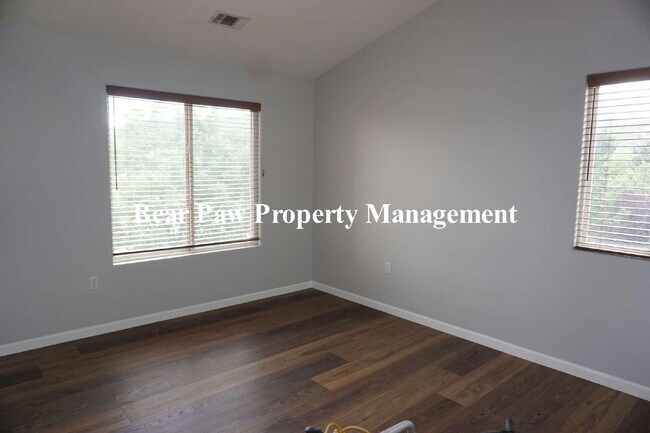 Building Photo - Nice Condo in Littleton!  Close to C470 an...