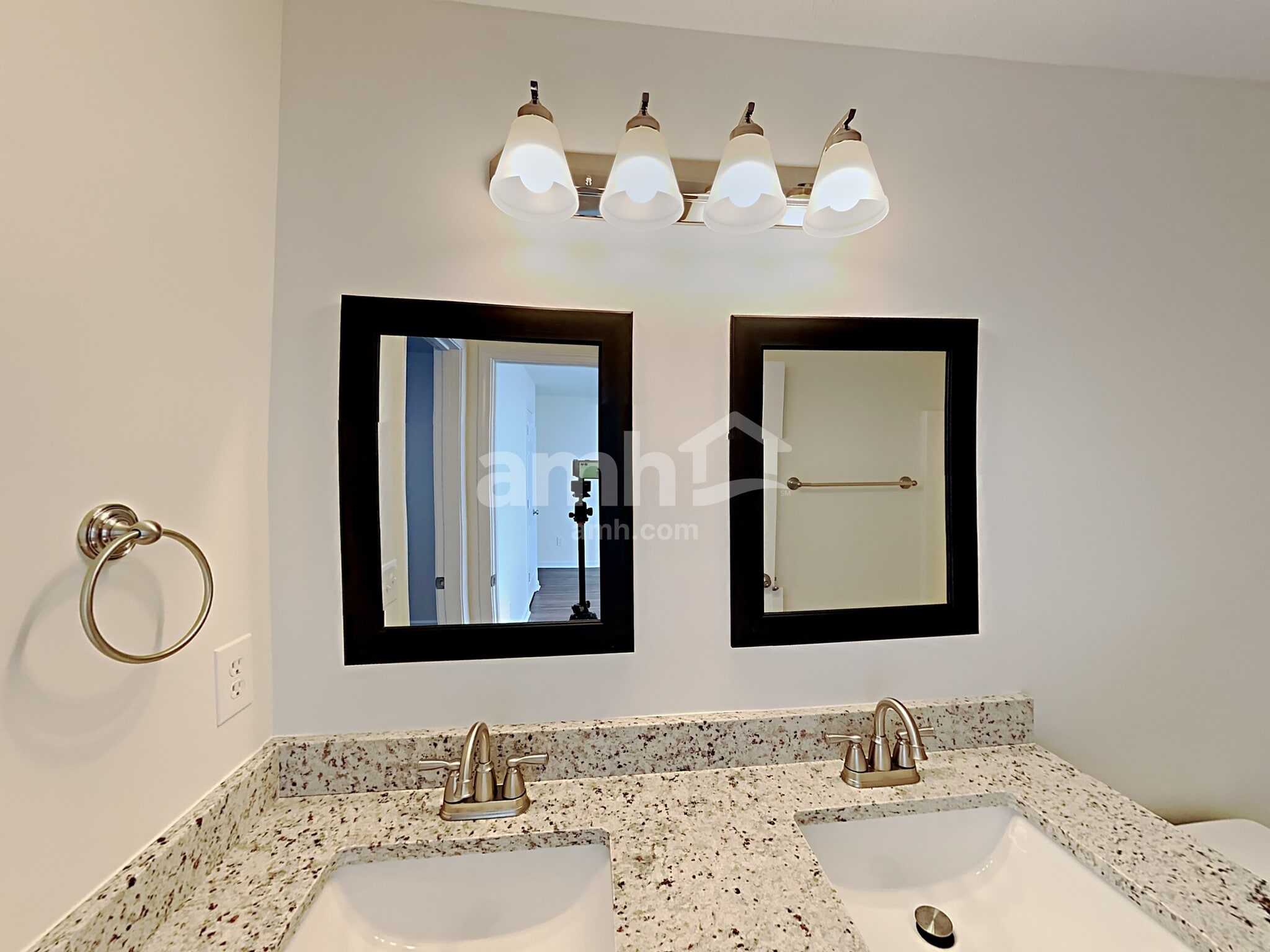 Building Photo - 4618 Noah Overlook W