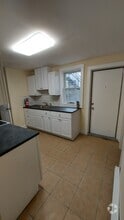 Building Photo - Carriage Apartments