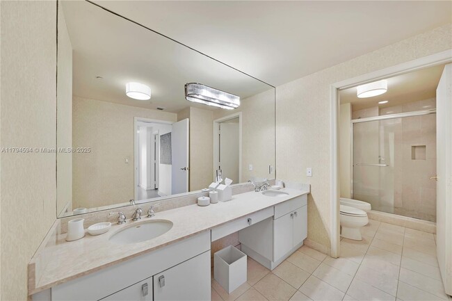 Building Photo - 9601 Collins Ave