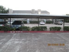 Building Photo - 7400 Bellerive Dr