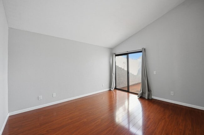 Building Photo - 1767 Capistrano Glen