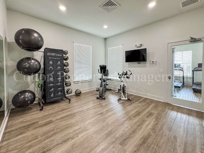 Building Photo - 6224 Centipede Pl